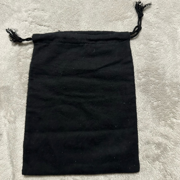 Cartier Black and Gold Velvet Pouch - Picture 2 of 4